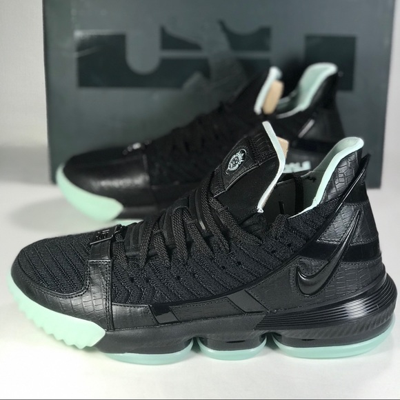 lebron 16 sb black